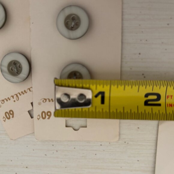 Lot of 3 Cards Streamline Vintage Buttons - Picture 10 of 11